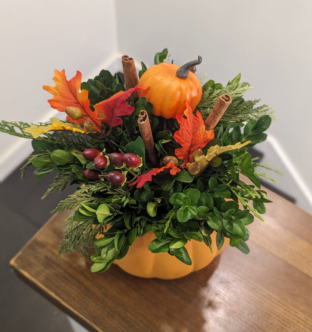 Fall Pumpkin Centerpiece